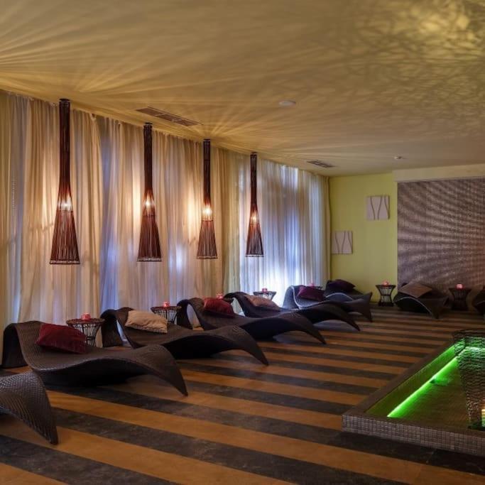 Cozy Apartment In Barcelo Royal Beach Hotel ***** Слънчев бряг Екстериор снимка