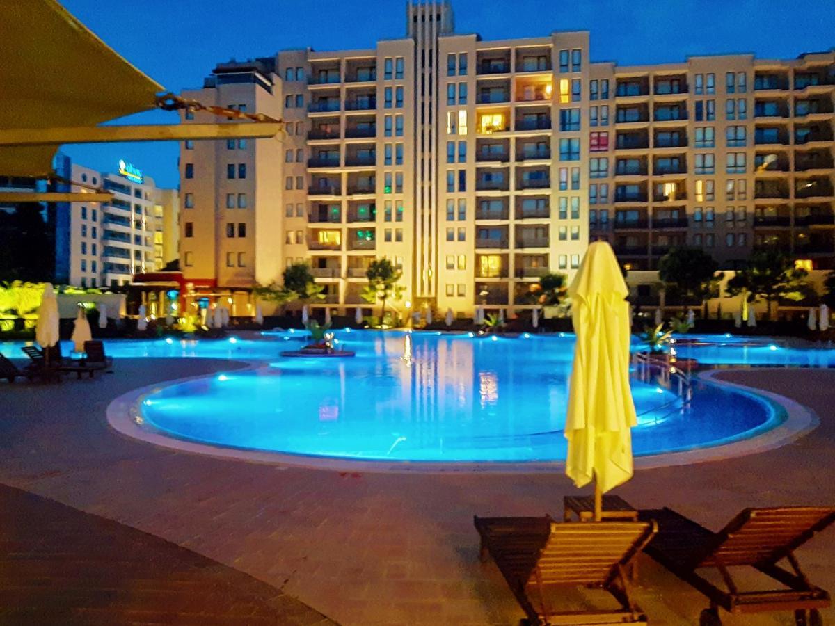 Cozy Apartment In Barcelo Royal Beach Hotel ***** Слънчев бряг Екстериор снимка