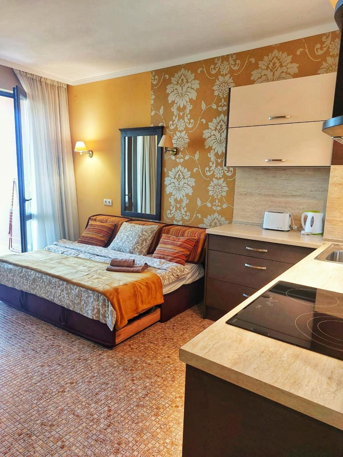 Cozy Apartment In Barcelo Royal Beach Hotel ***** Слънчев бряг Екстериор снимка