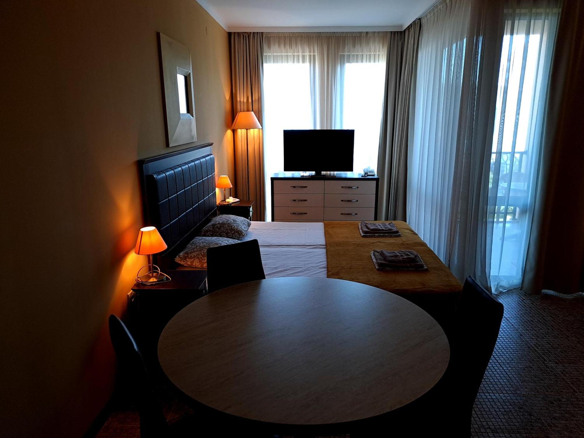 Cozy Apartment In Barcelo Royal Beach Hotel ***** Слънчев бряг Екстериор снимка